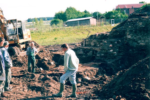 Morg - Relikty wiey ostatecznej obrony w 2002