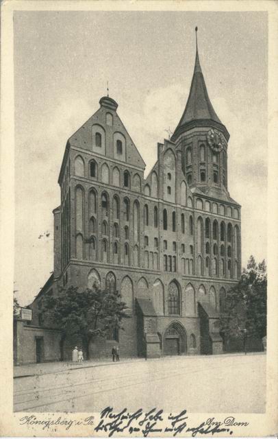 Konigsberg - At the cathedral 1930
